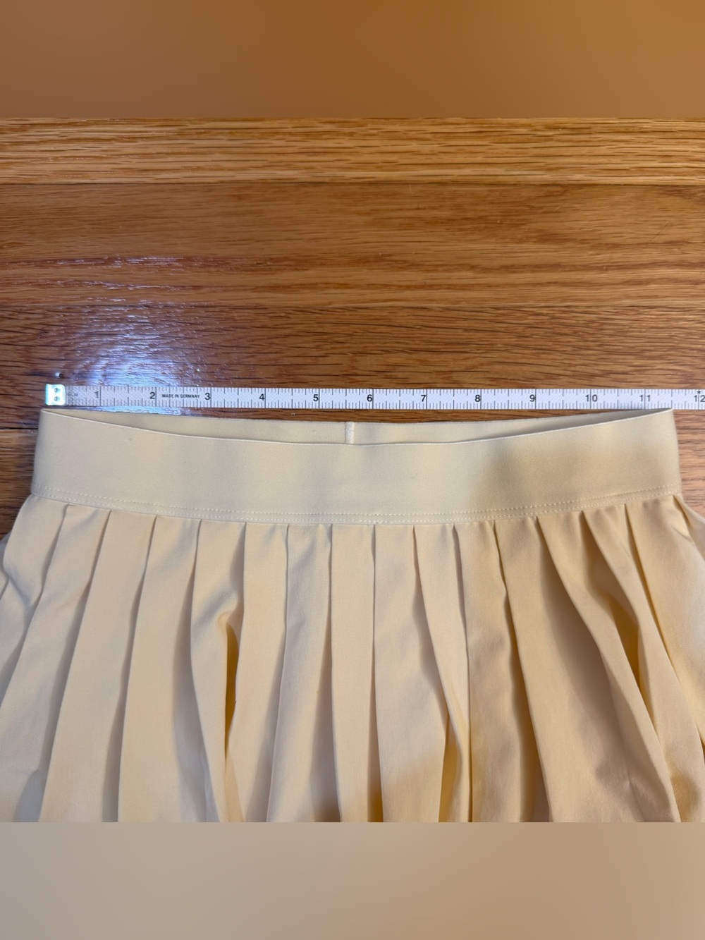 Athleta Girl Pleat Perfect Skort in Yellow/Golden - Girls Size M/8-10 - Picture 3 of 6